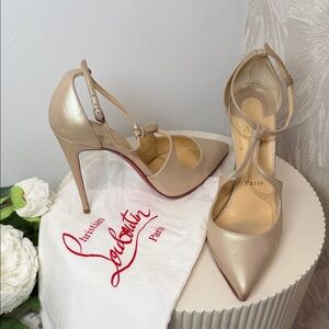 Christian Louboutin Beige Stiletto Heels